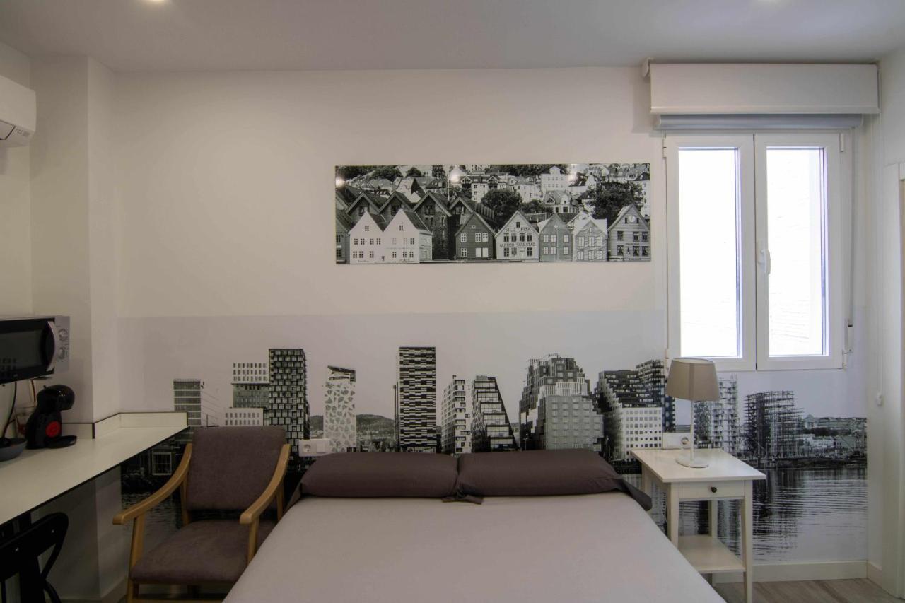 Suite Oslo León Buitenkant foto
